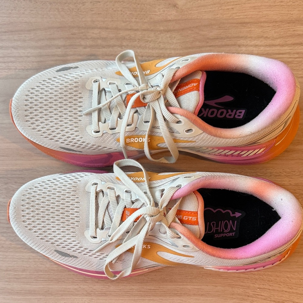 Brooks Women's Adrenaline GTS 25 Orange and Pink Sneakers